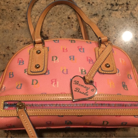 Women’s Dooney & Bourke Pink Purse (small) - Picture 3 of 11